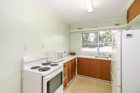 Photo of property in 2/40 Barriball Street, Fitzroy, New Plymouth, 4312