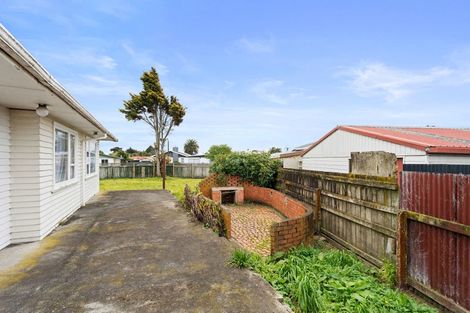 Photo of property in 2 Cook Street, Levin, 5510