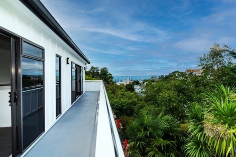 Photo of property in 5a Corry Avenue, Bluff Hill, Napier, 4110