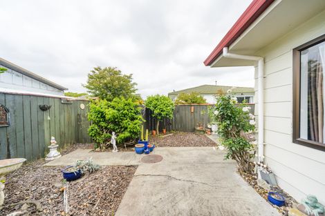 Photo of property in 58 Geraldine Crescent, Cloverlea, Palmerston North, 4412
