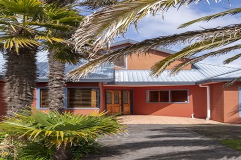 Photo of property in 12 Fremantle Place, Pakuranga Heights, Auckland, 2010