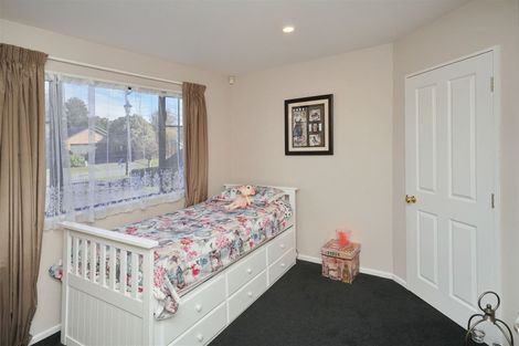 Photo of property in 2 The Stables, Woodend, 7610