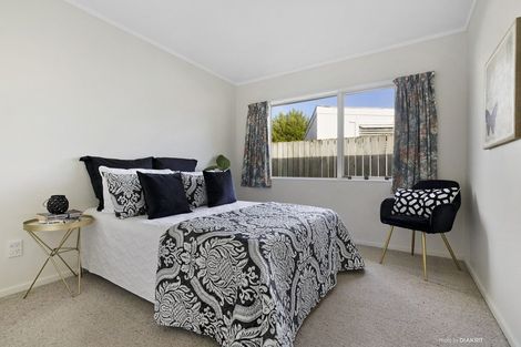Photo of property in 3/85 Broderick Road, Johnsonville, Wellington, 6037