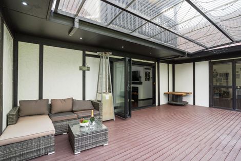 Photo of property in 6 Carnoustie Drive, Wattle Downs, Auckland, 2103