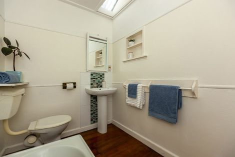 Photo of property in 198 Rosetta Road, Raumati South, Paraparaumu, 5032