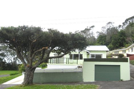Photo of property in 55 Pioneer Road, Moturoa, New Plymouth, 4310