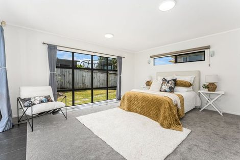 Photo of property in 9 Paparoa Crescent, Aotea, Porirua, 5024