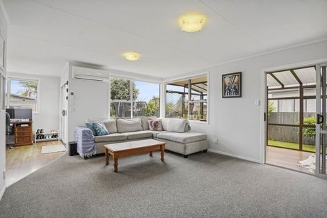 Photo of property in 48 Sunnyside Road, Nawton, Hamilton, 3200