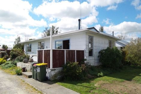 Photo of property in 8 Coleman Place, Darfield, 7510