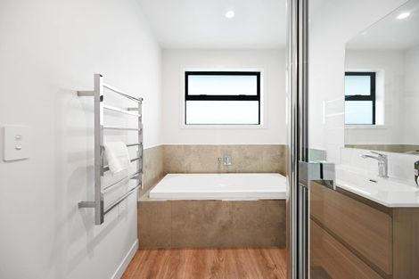 Photo of property in 49a Northolt Road, Fairview Downs, Hamilton, 3214