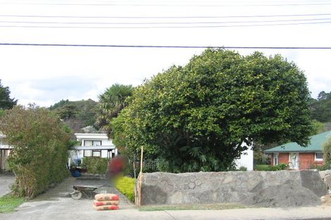 Photo of property in 9 Montgomery Crescent, Clouston Park, Upper Hutt, 5018