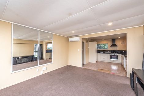 Photo of property in 16 Prince Street, Gonville, Whanganui, 4501