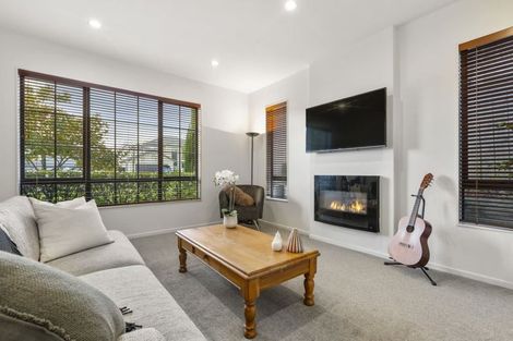 Photo of property in 56 Aberley Road, Schnapper Rock, Auckland, 0632