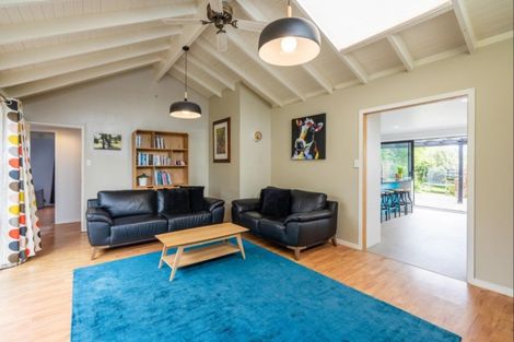 Photo of property in 3 Walton Road, Paraparaumu Beach, Paraparaumu, 5032