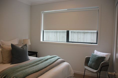 Photo of property in 18 Rauriki Lane, Rosehill, Papakura, 2113