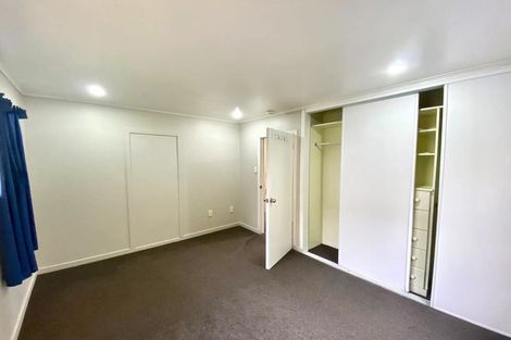 Photo of property in 14a Target Road, Totara Vale, Auckland, 0629