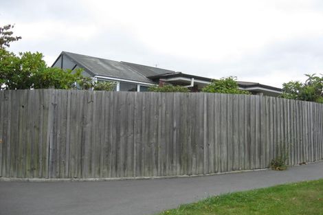Photo of property in 1/3 Karamu Street, Upper Riccarton, Christchurch, 8041