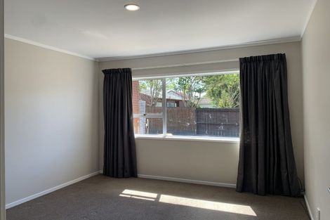 Photo of property in 3/157 Te Atatu Road, Te Atatu South, Auckland, 0610