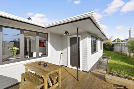 Photo of property in 7 Beazley Avenue, Paparangi, Wellington, 6037