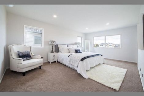 Photo of property in 30 Pikao Place, East Tamaki, Auckland, 2016