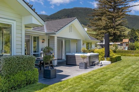 Photo of property in 48 Sunningdale Drive, Stoke, Nelson, 7011