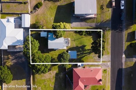 Photo of property in 4 Hillary Street, Waihi Beach, 3611