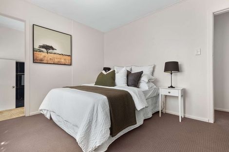 Photo of property in 4 Pandora Avenue, Sunnybrook, Rotorua, 3015