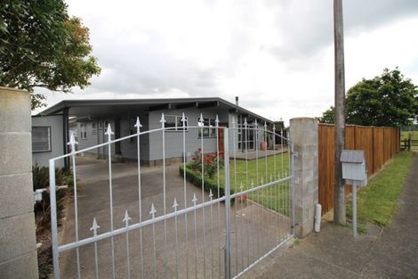 Photo of property in 9 Walker Crescent, Bulls, 4818