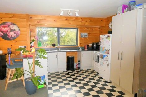 Photo of property in 33 Golf Links Road, Kaiata, Greymouth, 7805