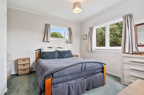 Photo of property in 9 Whimp Avenue, Onerahi, Whangarei, 0110