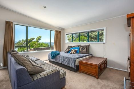 Photo of property in 6 Patiki Place, Titahi Bay, Porirua, 5022