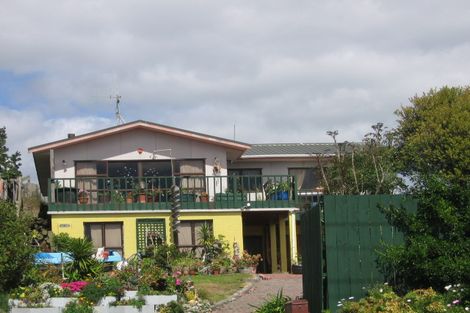 Photo of property in 238 Seaforth Road, Waihi Beach, 3611