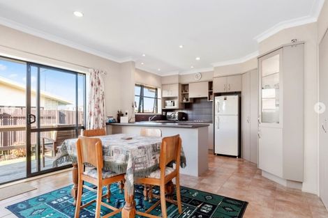 Photo of property in 2 Pemberton Crescent, Greerton, Tauranga, 3112