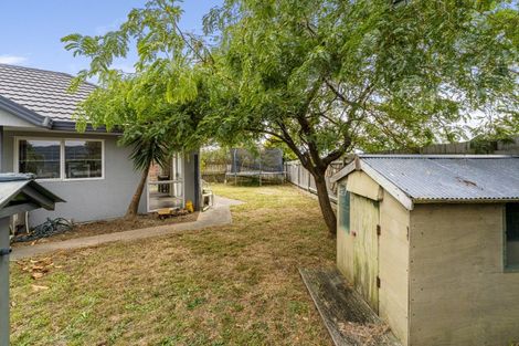 Photo of property in 36 Guildford Drive, Paraparaumu, 5032