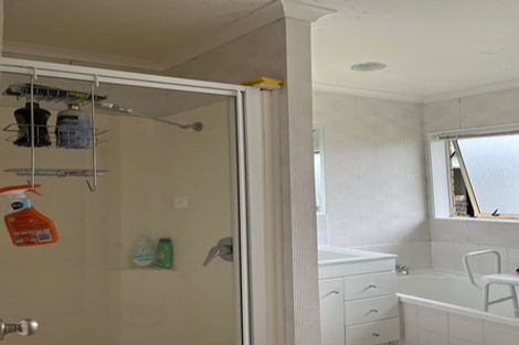 Photo of property in 3a Doment Crescent, Orewa, 0931