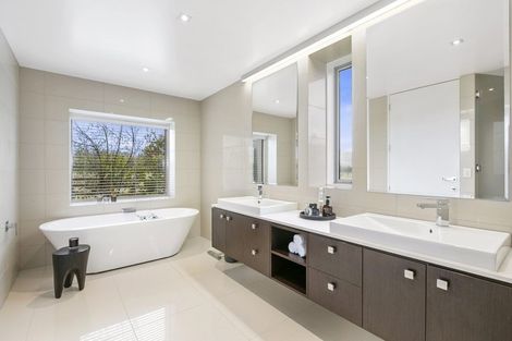 Photo of property in 66 Wingatui Road, Mosgiel, 9024