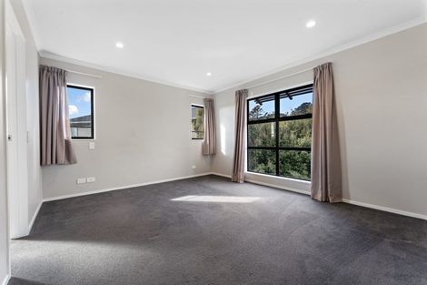 Photo of property in 11 Mauku Lane, Greenhithe, Auckland, 0632