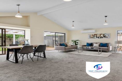 Photo of property in 128 Everglade Drive, Totara Heights, Auckland, 2105