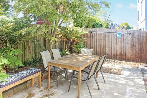 Photo of property in 3/49 Bishop Street, St Albans, Christchurch, 8014