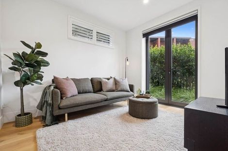 Photo of property in 9a Treasury Place, Onehunga, Auckland, 1061