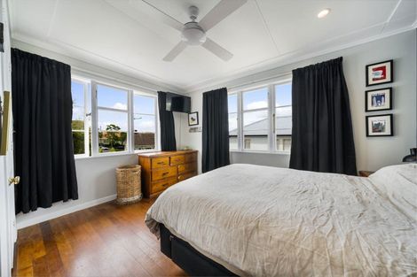 Photo of property in 10b Moana Avenue, Onehunga, Auckland, 1061