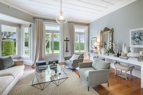 Photo of property in 126 Calliope Road, Stanley Point, Auckland, 0624