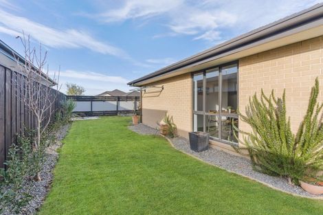 Photo of property in 49 Aroha Street, Pegasus, 7612