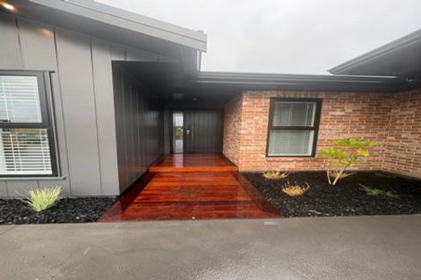 Photo of property in 14 Parkside Avenue, Maewa, Feilding, 4702