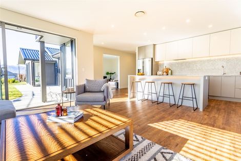 Photo of property in 49 Mount Linton Avenue, Wanaka, 9305