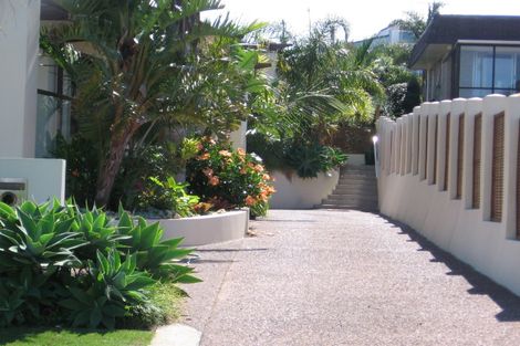 Photo of property in 18a Churchill Road, Murrays Bay, Auckland, 0630