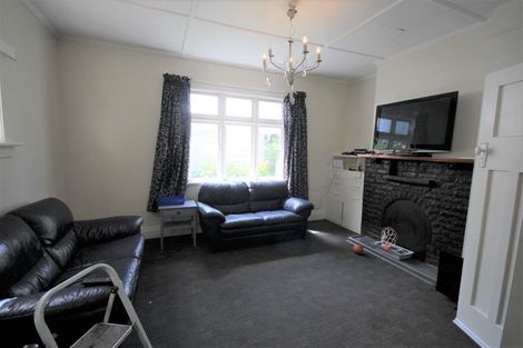 Photo of property in 33 Ramsay Street, Dalmore, Dunedin, 9010