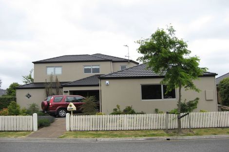 Photo of property in 4 Tanu Place, Parklands, Christchurch, 8083
