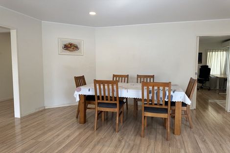 Photo of property in 1/15 Mandica Place, Sunnynook, Auckland, 0632