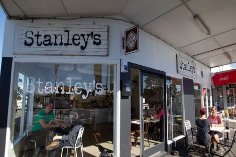 Photo of property in 35a Stanley Avenue, Milford, Auckland, 0620